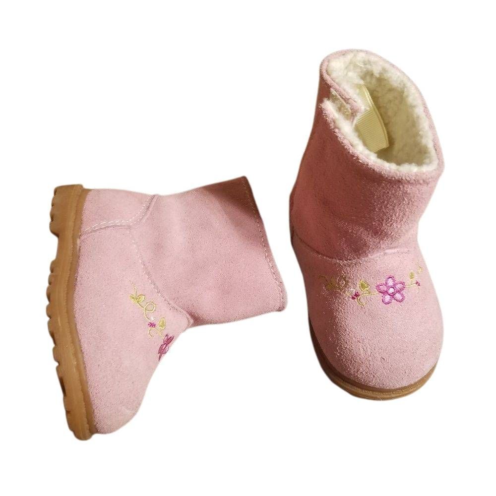 Pink boots 2